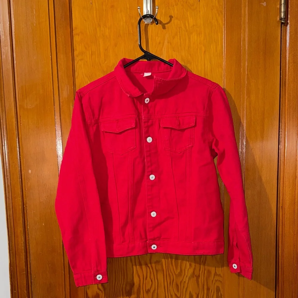 Stylish Red Jean Jacket with Heart Design - Picture 2 of 5